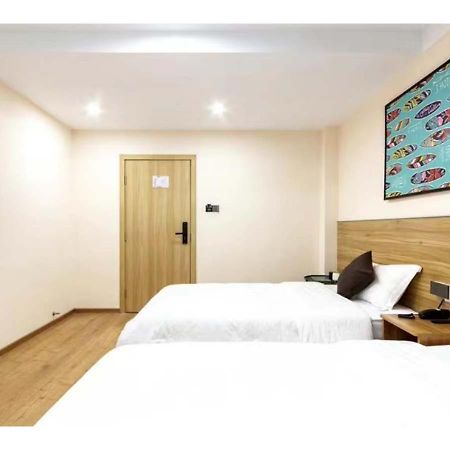 Marbella Express Hotel Manila Kültér fotó